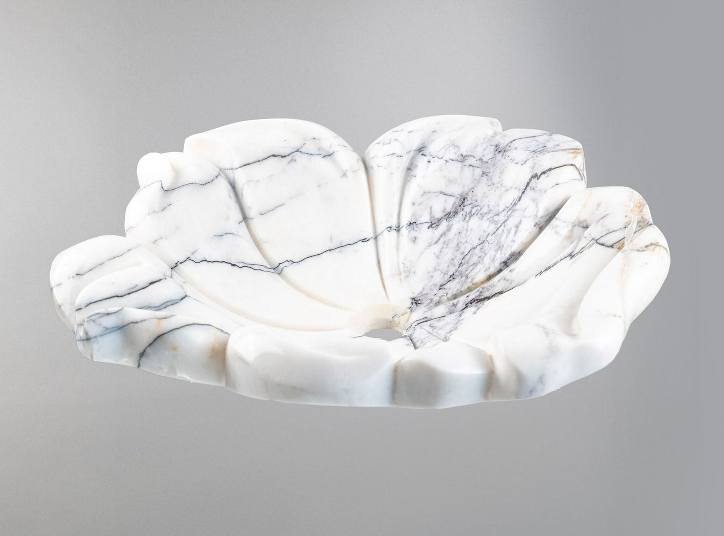 White Marble Lavabo – Doğal Panda White Mermer Tezgâh Üstü Banyo Lavabosu (L 57 × W 50 × H 14 cm)