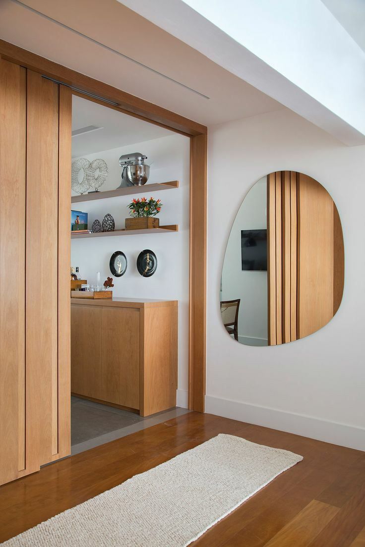 Modern Organik Form İrregular Duvar Aynası – Dekoratif Şekilli Ayna, Banyo ve Salon İçin Tasarım Ayna