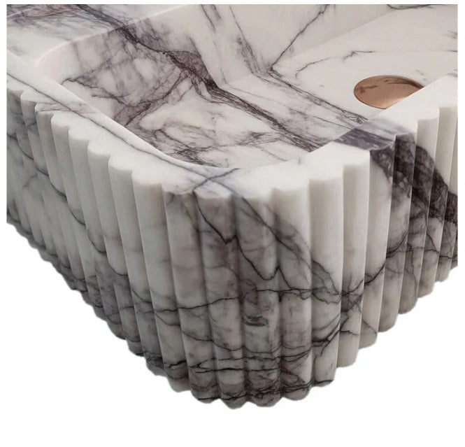 New York Mermer Duvara Monte Banyo Lavabosu – Dikdörtgen Fluted Tasarım | L61 × W36 × H15 cm