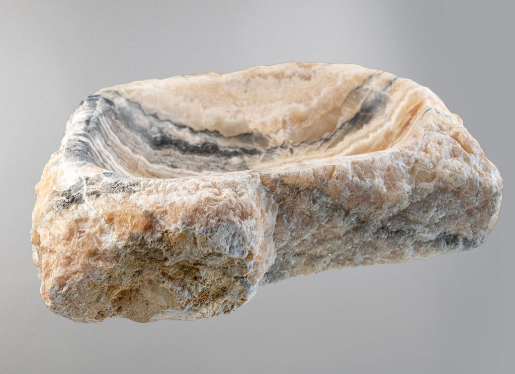 Doğal Oniks Kaya Formu Mermer Lavabo – El Oyma Tezgâh Üstü Doğaltaş Banyo Lavabosu (L 40 × W 55 × H 14 cm)