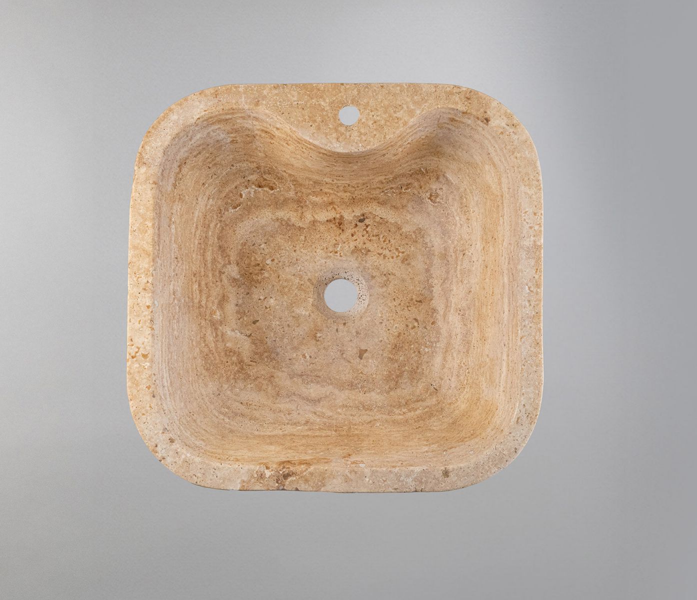 Doğal Traverten Mermer Lavabo – El Oyması Kare Form Banyo Tezgâh Üstü Lavabo (45×45×15 cm)