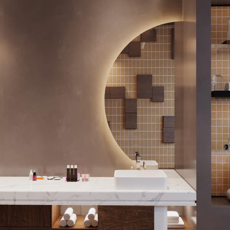 Yarım Ay LED Banyo Aynası – Modern Arkadan Aydınlatmalı Ayna, Dekoratif Minimal Tasarım Aydınlatmalı Ayna