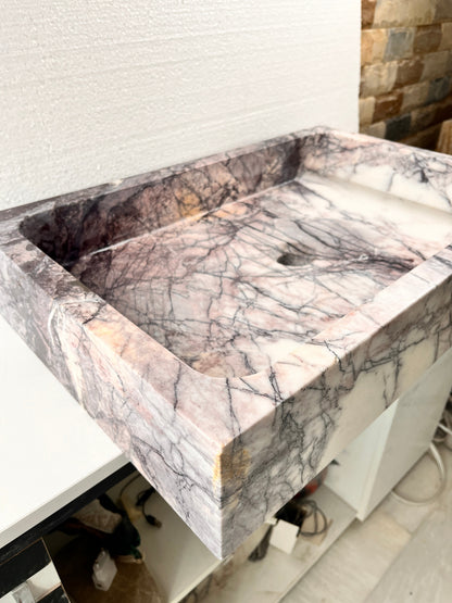 Lilac Mermer Dikdörtgen Lavabo – El Yapımı Doğal Taş Banyo Lavabosu (60×40×12 cm)