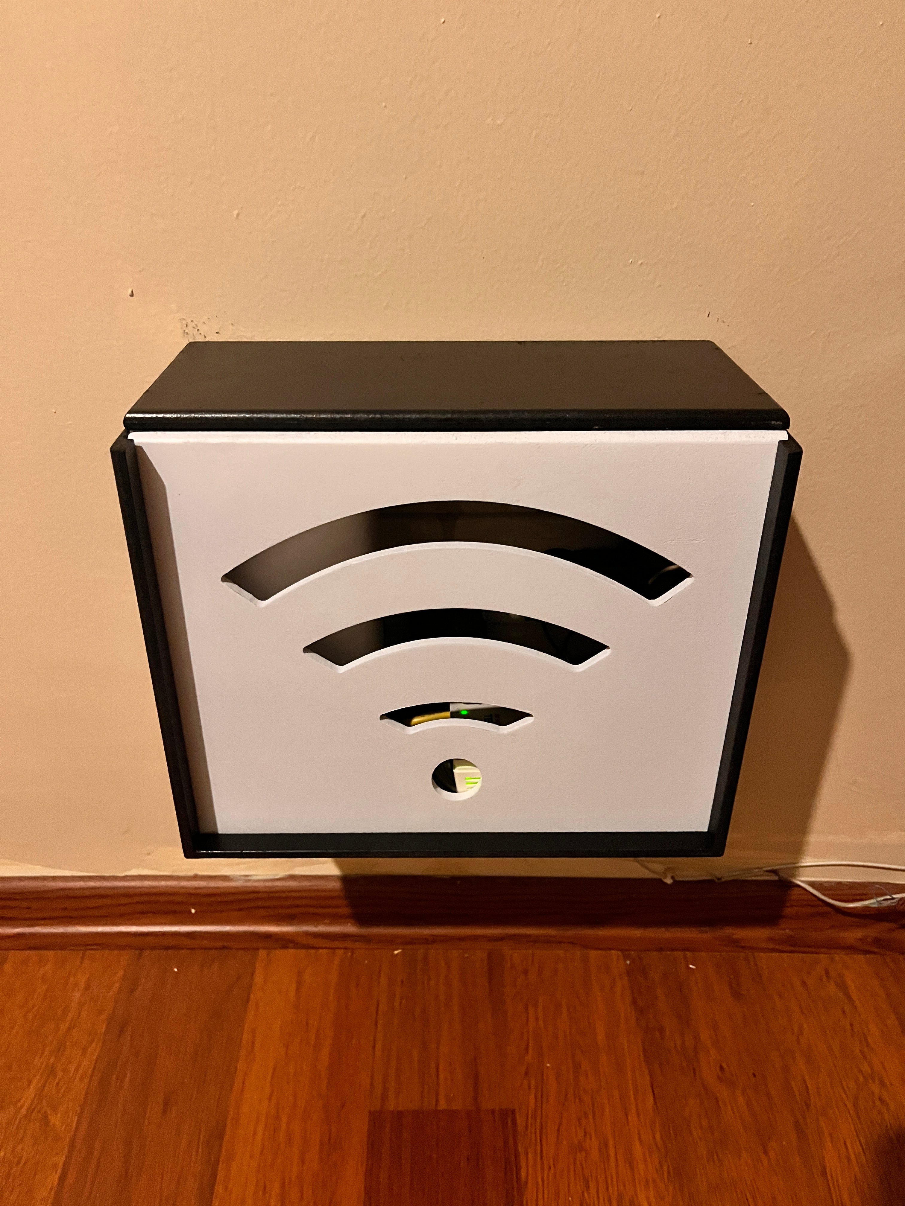 Ahşap WiFi Modem Kutusu – Duvar Tipi Kablo Gizleyici &amp; Router Saklama Kutusu – Dekoratif Modem Koruma Kabini