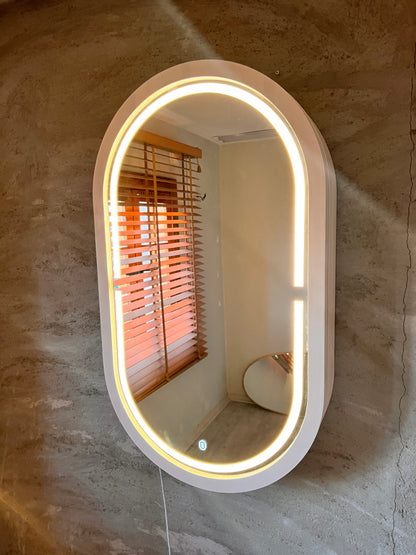 LED Işıklı Dimmable Banyo Aynası Dolaplı – Modern Duvar Tipi Oval Tasarım