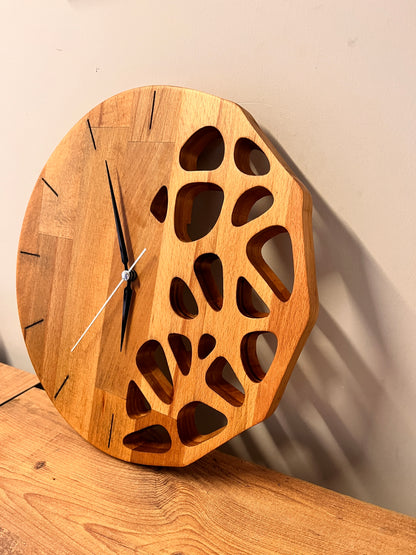 El Yapımı Ahşap Duvar Saati – Kayın Ağacı Modern Dekoratif Saat – 30x30 cm Minimalist Doğal Ahşap Saat