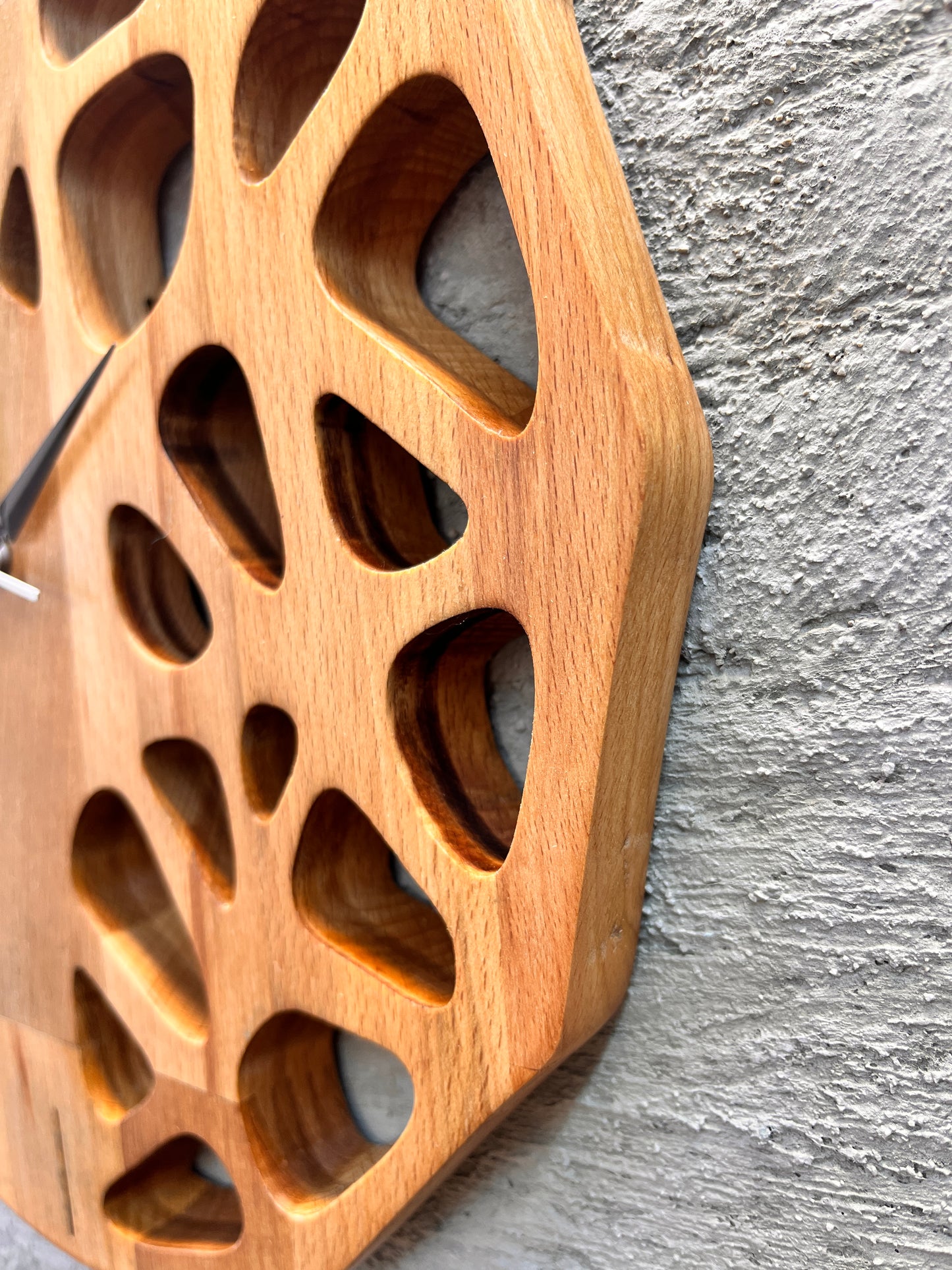 El Yapımı Ahşap Duvar Saati – Kayın Ağacı Modern Dekoratif Saat – 30x30 cm Minimalist Doğal Ahşap Saat