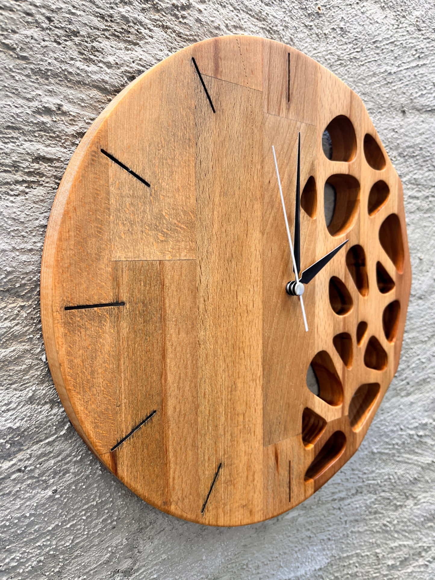 El Yapımı Ahşap Duvar Saati – Kayın Ağacı Modern Dekoratif Saat – 30x30 cm Minimalist Doğal Ahşap Saat