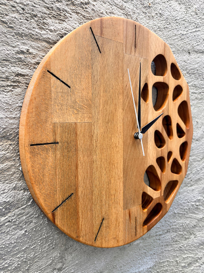 El Yapımı Ahşap Duvar Saati – Kayın Ağacı Modern Dekoratif Saat – 30x30 cm Minimalist Doğal Ahşap Saat