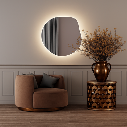Modern LED Aydınlatmalı Asimetrik Ayna – Organik Form Dekoratif Duvar ve Banyo Aynası