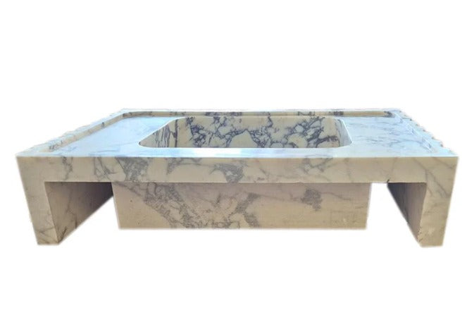 Calacatta Viola Mermer Duvara Monte Banyo Lavabosu – Flütlü Dikdörtgen Tasarım (L71 × W46 × H15 cm)