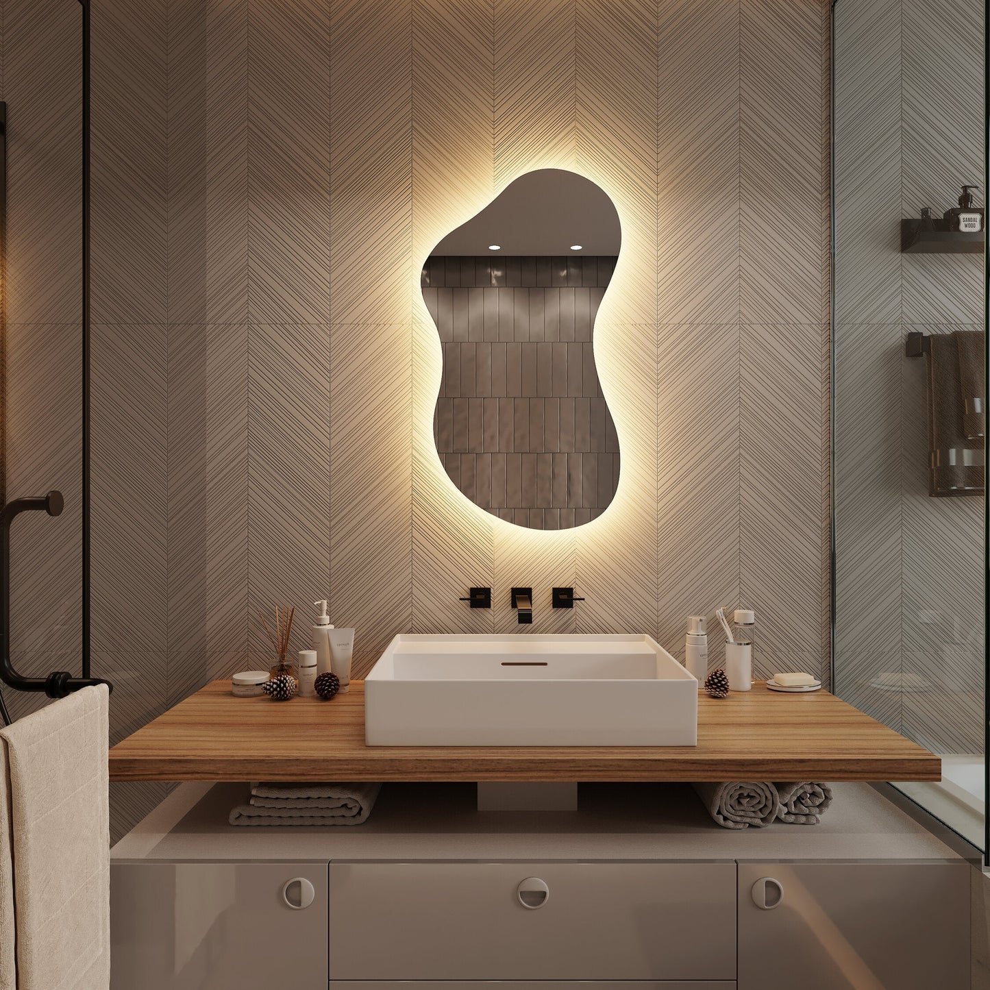 Asimetrik LED Ayna | Modern Dekoratif Duvar ve Banyo Aynası | Organik Form Işıklı Ayna Tasarımı