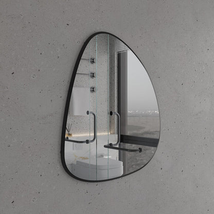 Modern Asimetrik Banyo Aynası – Çerçeveli Organik Form Dekoratif Duvar Aynası
