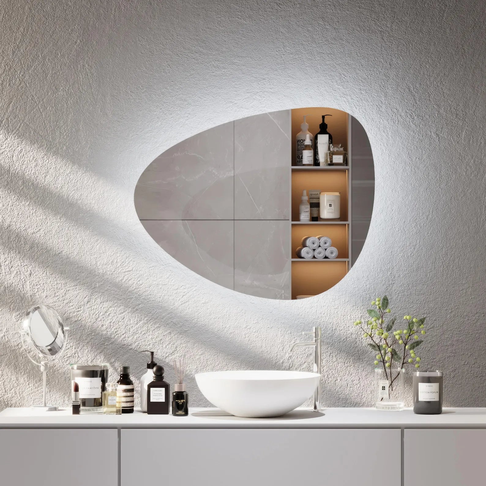 Modern Asimetrik LED Aydınlatmalı Banyo Aynası – Düzensiz Organik Formlu Dekoratif Duvar Aynası