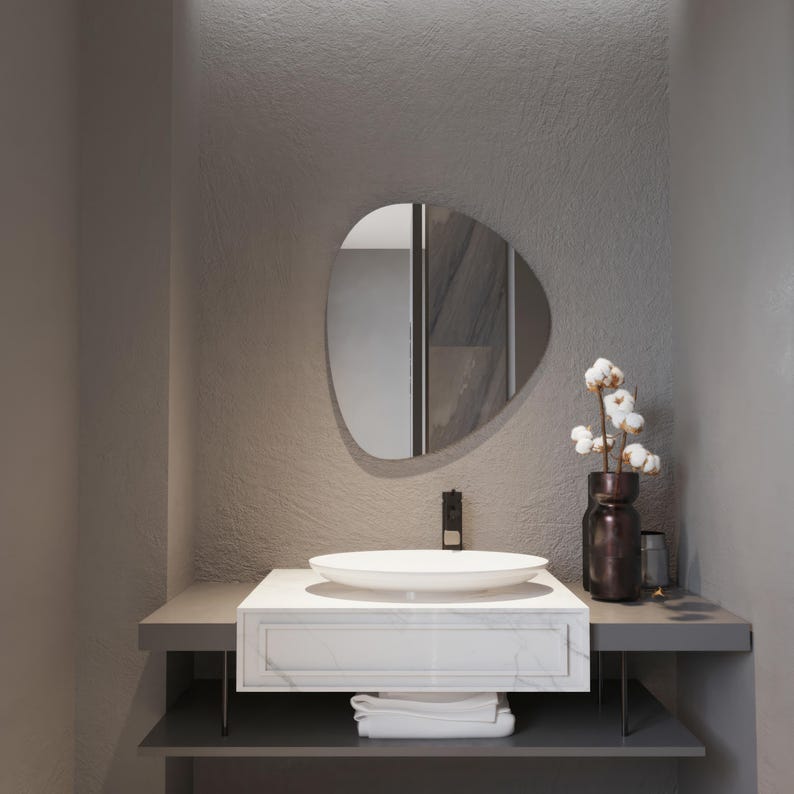 Organik Form Duvar Aynası – Modern Asimetrik Tasarım Banyo Aynası, Dekoratif Büyük Ayna Modeli