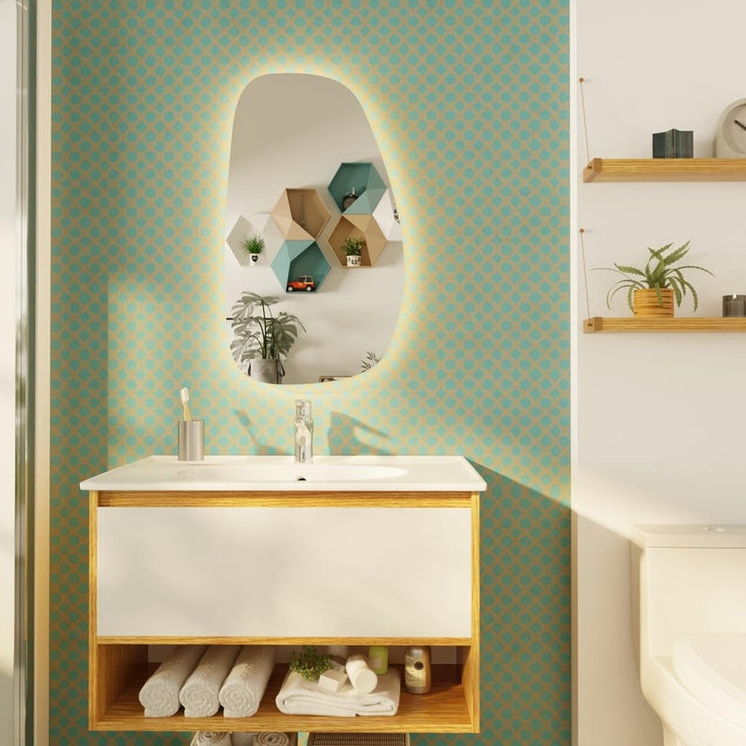 Modern Asimetrik LED Ayna – Organik Şekilli Duvar Aynası, Dekoratif Işıklı Banyo Aynası