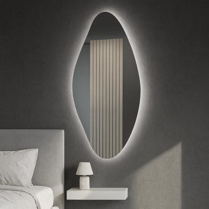 Modern Organik LED Banyo Aynası – Asimetrik Dekoratif Işıklı Ayna, Duvara Monte Tasarım