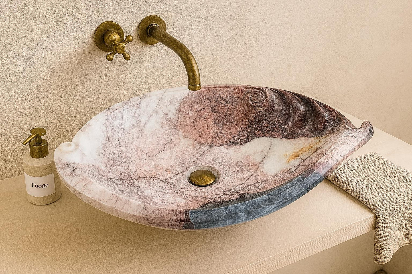 Rosso Levanto Marble Lavabo – Doğal Rosso Levanto Mermer Tezgâh Üstü Banyo Lavabosu (L 65 × W 40 × H 14 cm)