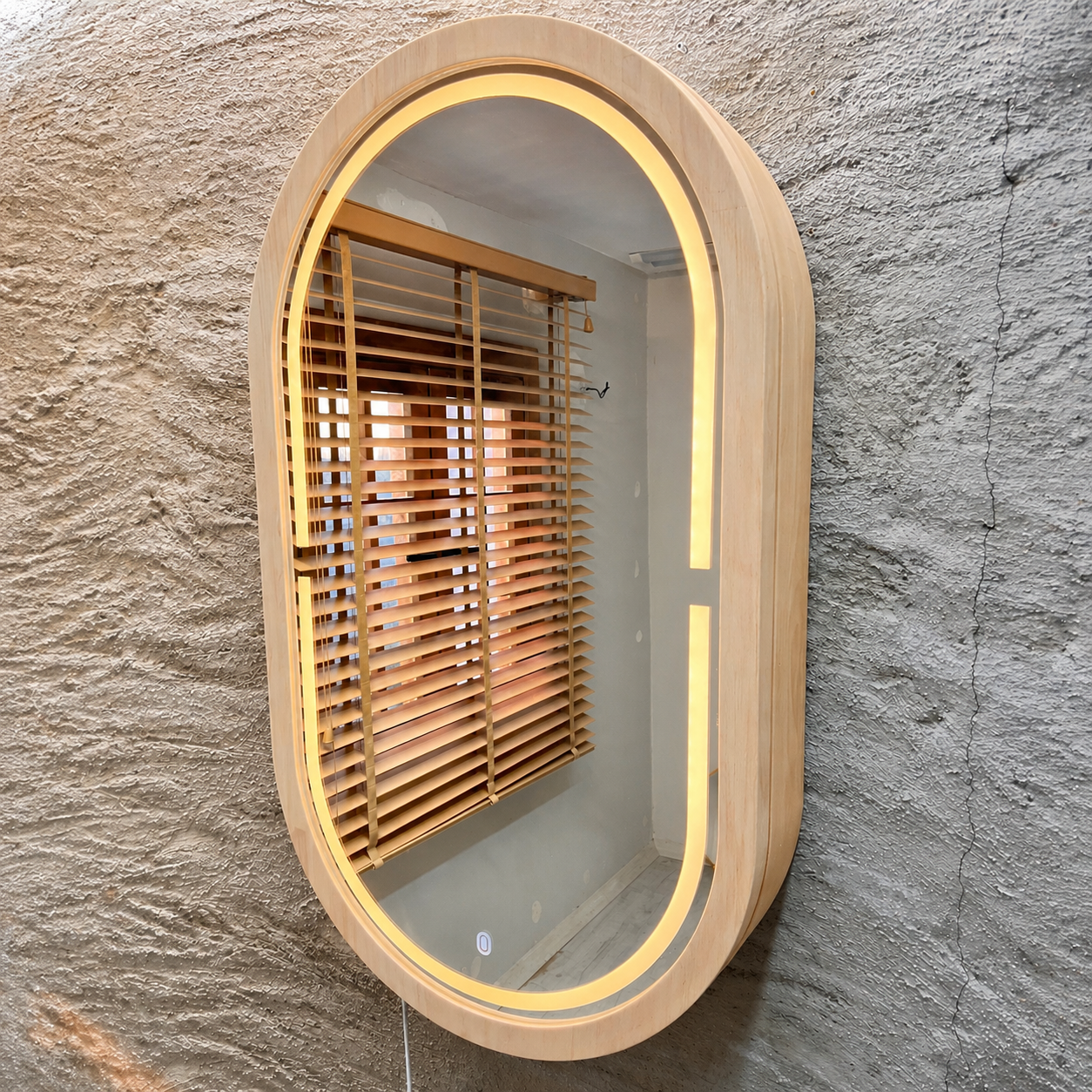 LED Işıklı Dimmable Banyo Aynası Dolaplı – Modern Duvar Tipi Oval Tasarım