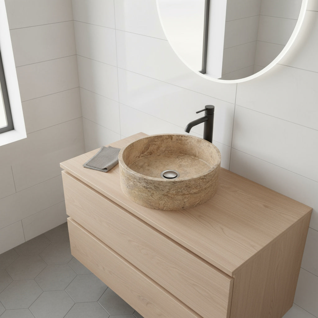 Traverten Marble Lavabo – Doğal Traverten Taş Tezgâh Üstü Banyo Lavabosu (L 43 × W 43 × H 15 cm)