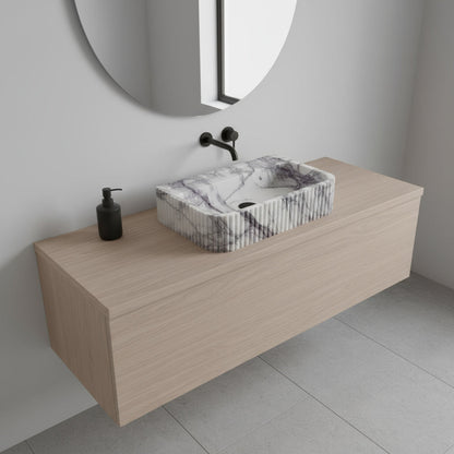 New York Mermer Duvara Monte Banyo Lavabosu – Dikdörtgen Fluted Tasarım | L61 × W36 × H15 cm