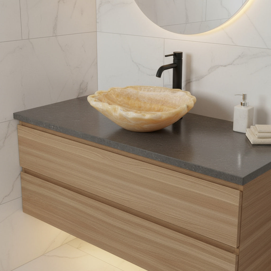 Lüks Mermer Tezgâh Üstü Lavabo – El Oyma Doğal Taş Banyo Lavabosu, Amber Oniks Küvet Lavabo