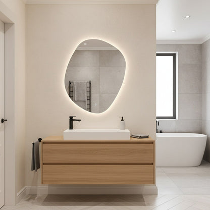 Modern Organik Şekilli LED Banyo Aynası – Arka Işıklı Dekoratif Ayna, Minimalist Tasarım Aydınlatmalı Ayna