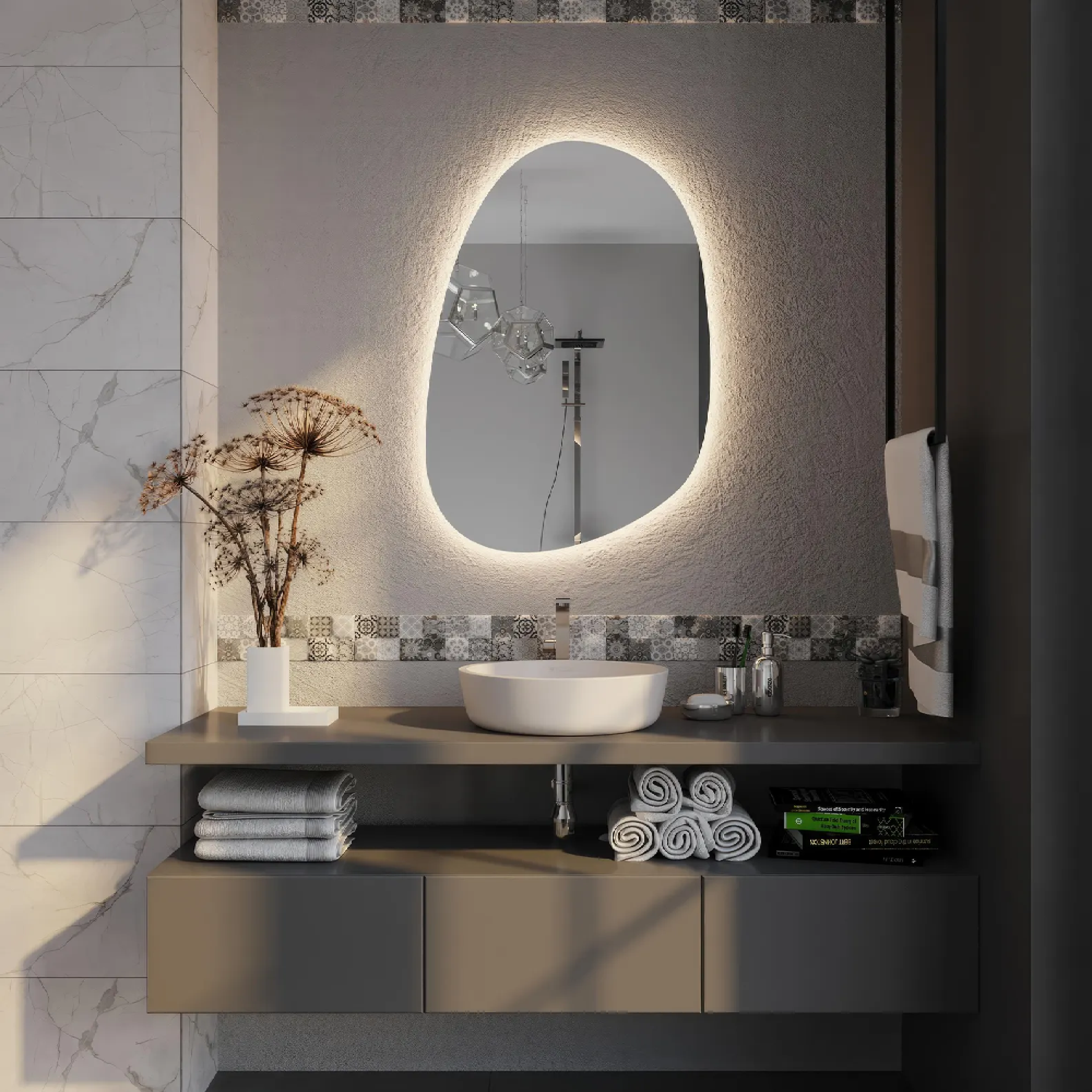Modern Asimetrik LED Banyo Aynası – Organik Form Dekoratif Duvar Ayna Tasarımı