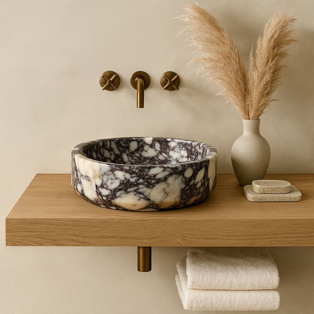 Calacatta Viola Mermer Lavabo – El İşçiliği Yuvarlak Banyo Lavabosu | 40,5×40,5×14 cm