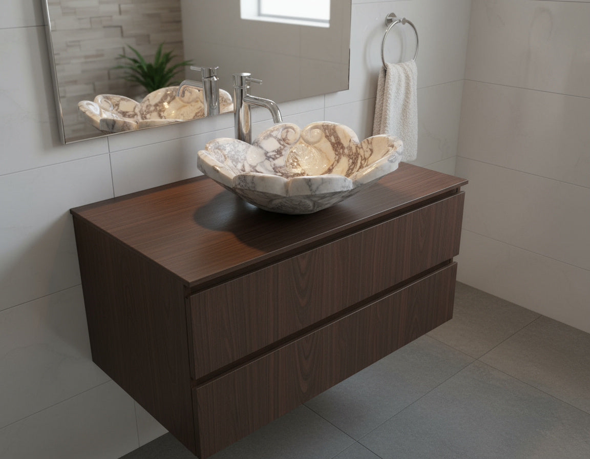 El Oyma Çiçek Formlu Mermer Lavabo – Lüks Doğal Taş Tezgâh Üstü Banyo Lavabosu (L 42 × W 42 × H 14 cm)