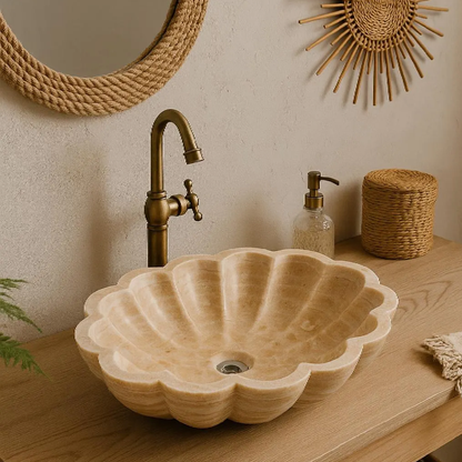Doğal Traverten Mermer Oval Çiçek Formu Lavabo – El İşçiliği Banyo Tezgâh Üstü Lavabo (55 × 42 × 14 cm)