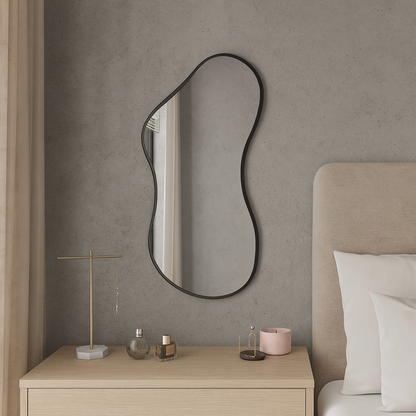 Modern Organik Şekilli Dekoratif Banyo Aynası – Çerçeveli Düzensiz Tasarım Ayna | Minimalist & Japandi Duvar Aynası