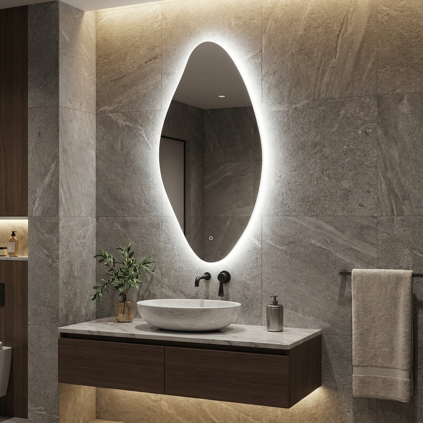 Modern Organik LED Banyo Aynası – Asimetrik Dekoratif Işıklı Ayna, Duvara Monte Tasarım
