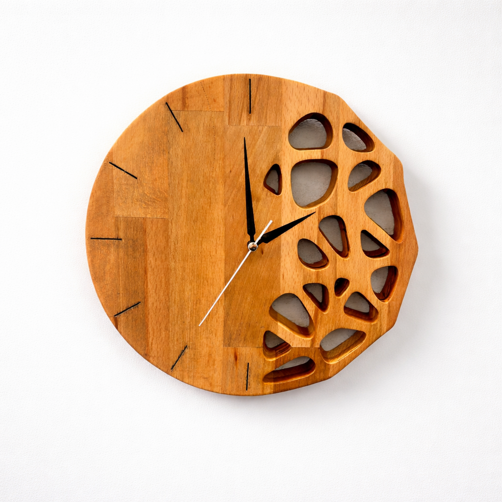 El Yapımı Ahşap Duvar Saati – Kayın Ağacı Modern Dekoratif Saat – 30x30 cm Minimalist Doğal Ahşap Saat