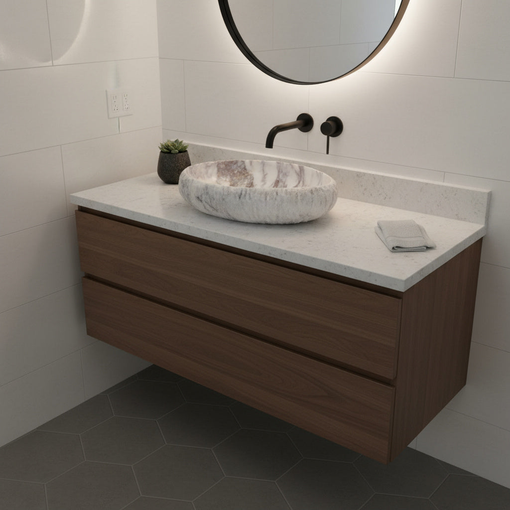 Doğal Mermer Lavabo – Krem & Pembe Damar Desenli Tezgâh Üstü Doğaltaş Banyo Lavabosu (L 55 × W 40 × H 14 cm)