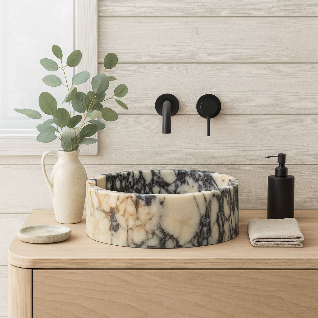 Calacatta Viola Mermer Lavabo – El İşçiliği Yuvarlak Banyo Lavabosu | 40,5×40,5×14 cm