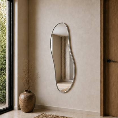 Modern Organik Form Banyo Aynası 40x120 cm – Asimetrik Minimalist Dekoratif Duvar Aynası